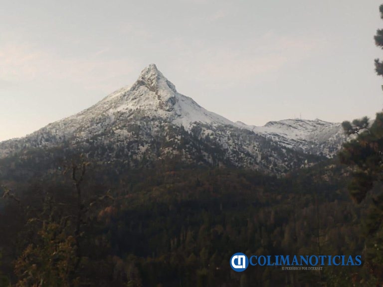 Emite UEPC recomendaciones por nevada en el Parque Nacional Nevado de Colima