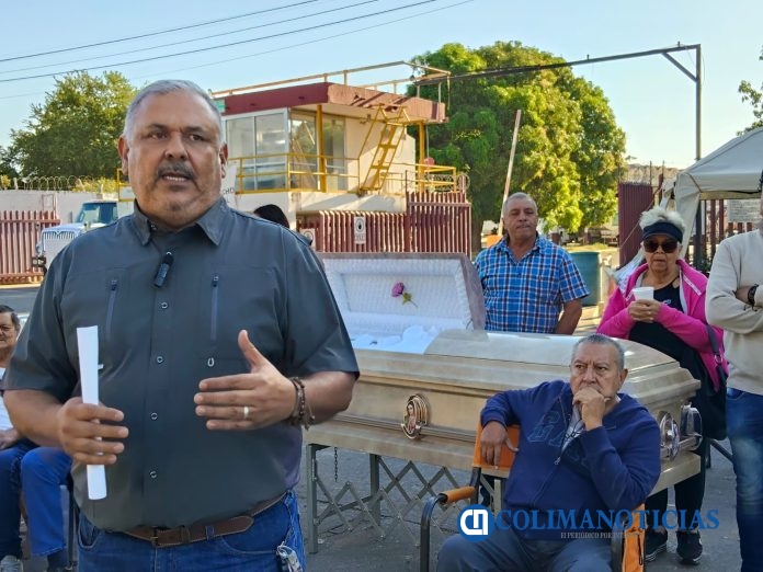 Pemex abandona servicio de salud trabajadores activos y jubilados en Colima