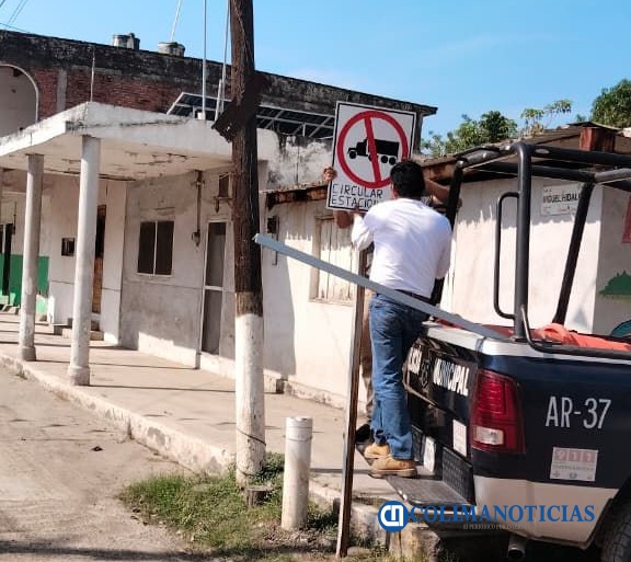 Prohíben estacionar transporte pesado en el centro de Cuyutlán