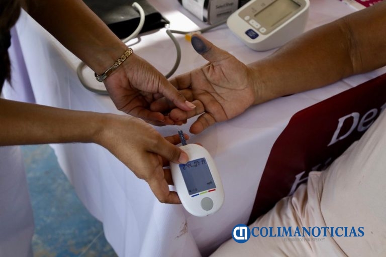 Una de cada tres personas con diabetes desconoce que la padece: Salud Colima