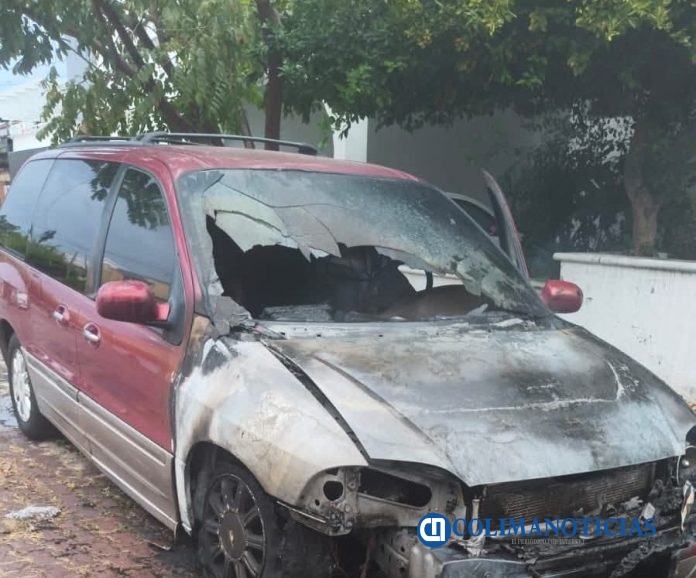 Se incendia camioneta SUV en la Colonia Lomas de Circunvalación (2)