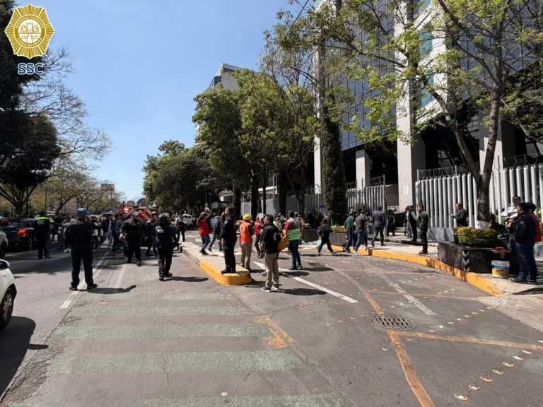 Desalojan edificio del Poder Judicial en CDMX por amenaza de bomba