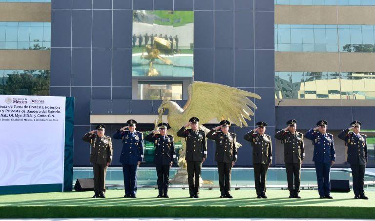 Asumen cargos de alto nivel tres generales de la Defensa