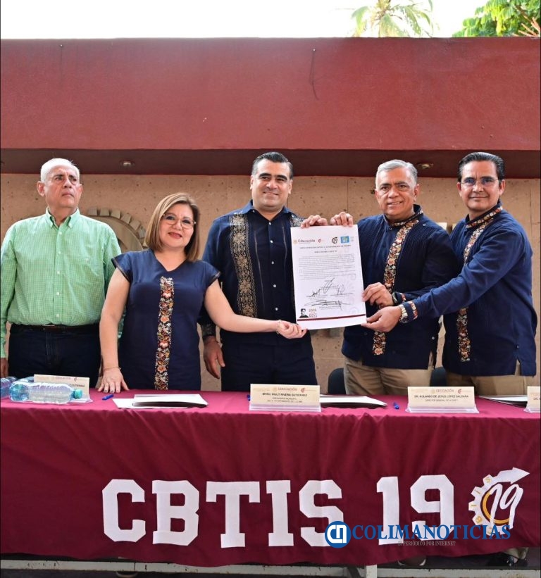 Director general de la DGETI, Rolando López visita CBTIS 19