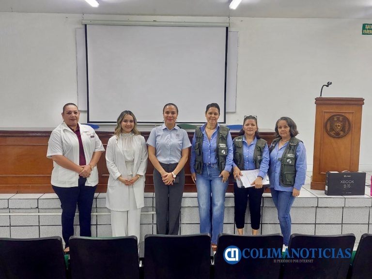 Con apoyo del sector salud, comunidad universitaria aprende cómo responder ante brotes de sarampión
