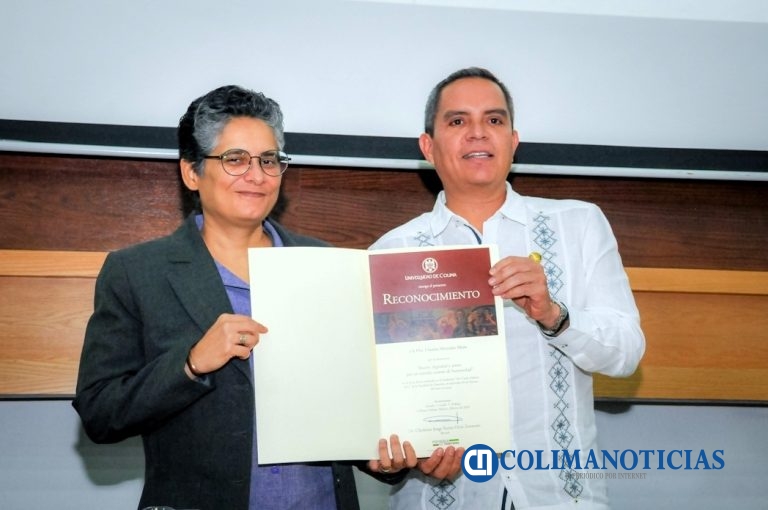 La comunidad universitaria, con amor, puede  transformar y está transformando: Claudia Montaño