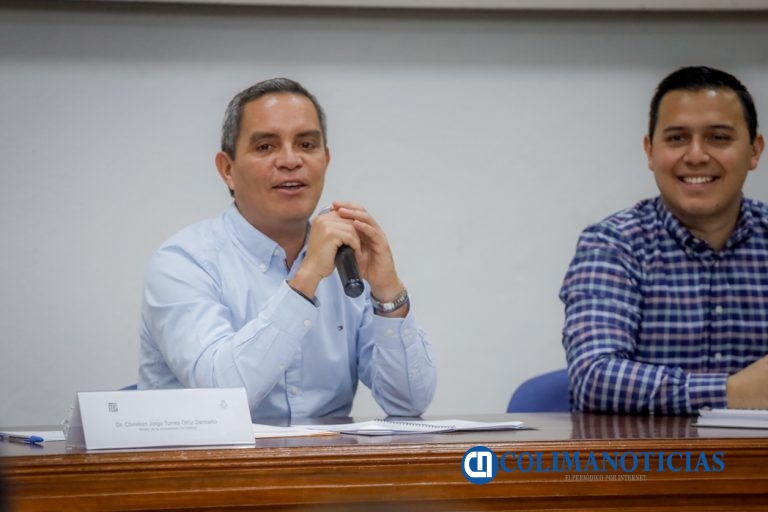 Tiene rector un encuentro con concejales universitarios y líderes estudiantiles