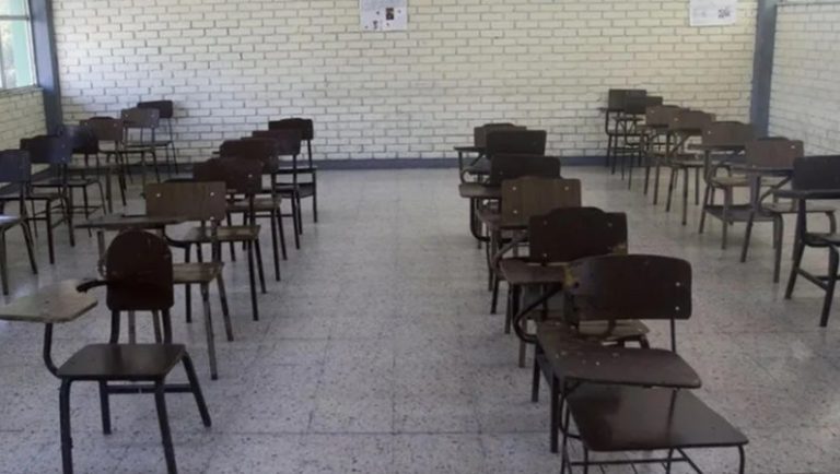 Jalisco: 15 escuelas suspenden clases tras brote de sarampión