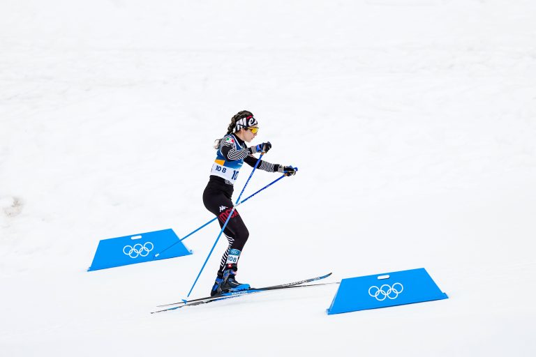 Regina Martínez, primera mexicana que compite en esquí de fondo en Juegos Olímpicos de Invierno
