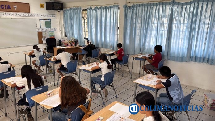 Estudiantes UdeC avanzan rumbo a competencias nacionales de Matemáticas_a