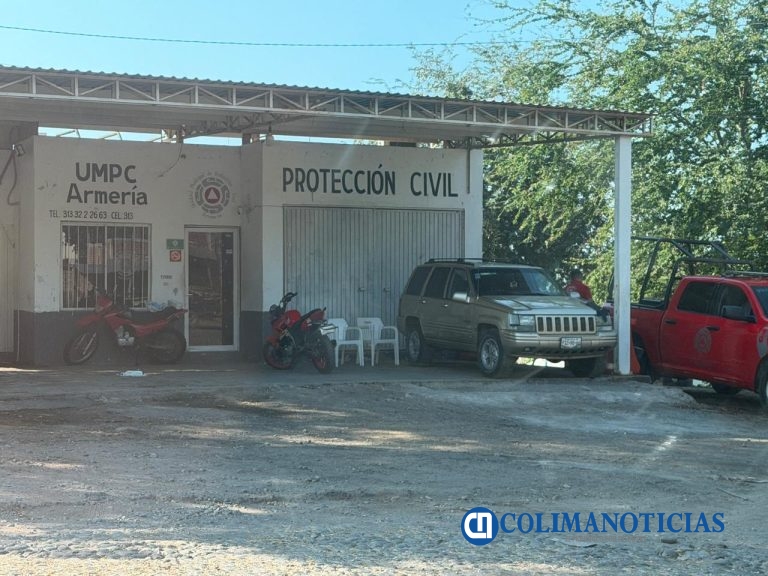 Fallece hombre tras ser auxiliado de emergencia en Armería