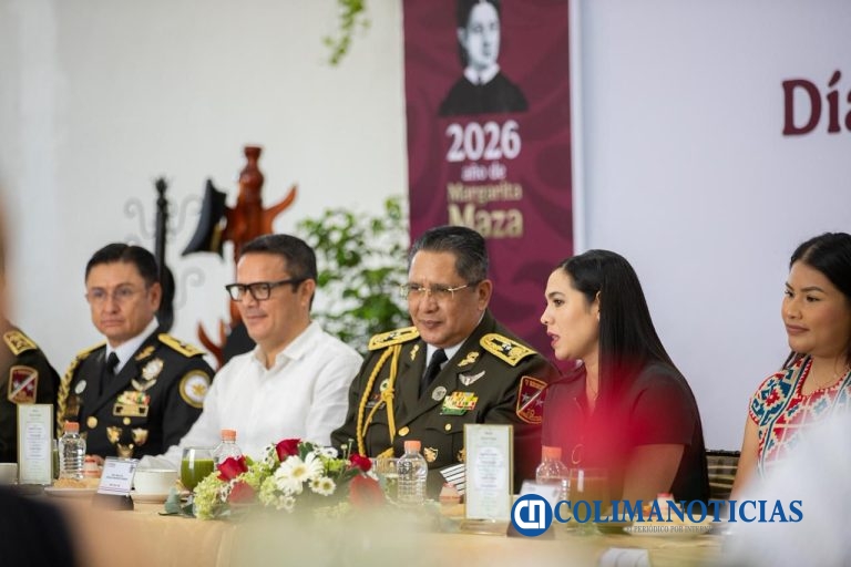 Indira: nuestro reconocimiento y disposición para seguir trabajando con las Fuerzas Armadas por la paz, la seguridad y el bienestar del pueblo colimense
