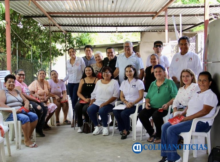 Mely Romero lleva programas de apoyo a comerciantes de Tecomán
