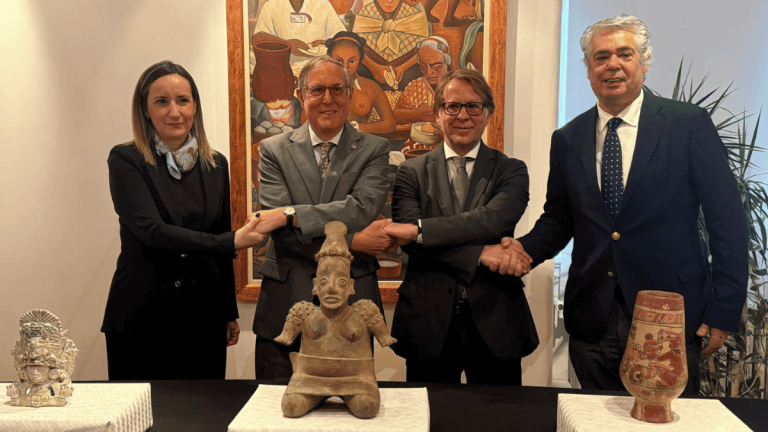 México recupera tres piezas prehispánicas desde Portugal