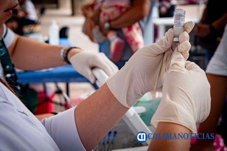 Se aplicaron 3 mil 601 vacunas contra el sarampión en Colima