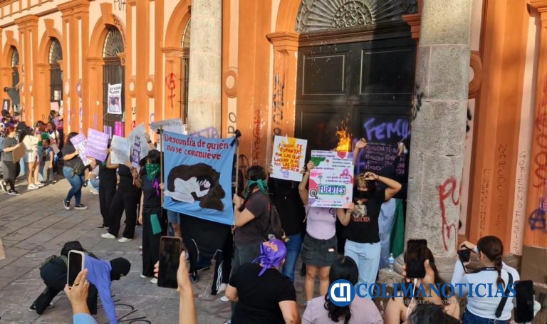 50+1 Colima: Iconoclasia en Palacio de Gobierno representa impotencia a las injusticias