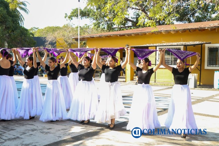 Territorio en Danza: arte y reflexión marcan actividad universitaria por el 8M en Tecomán