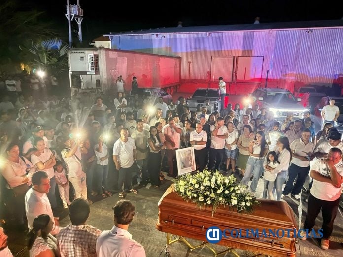Cerro de Ortega despide a Eduardo “Edy” Ochoa (2)
