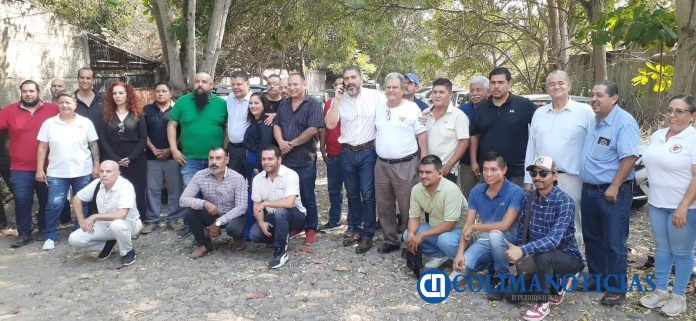 Choferes de vehículos por aplicación simpatizan con Virgilio para candidato a Gobernador