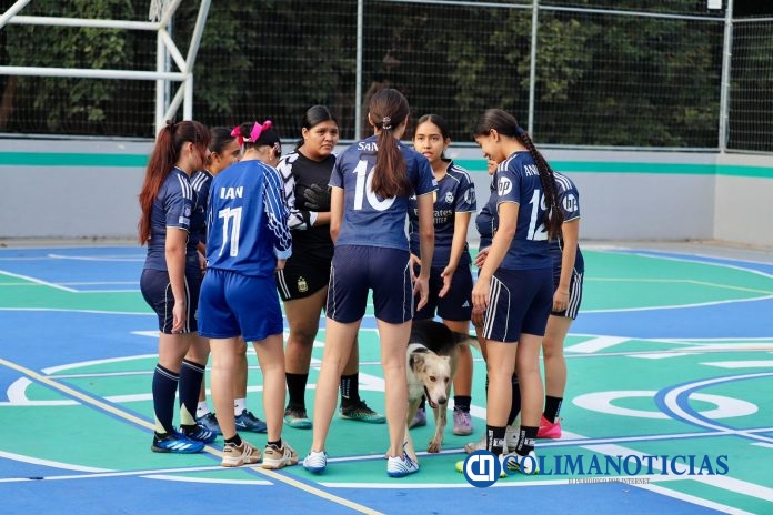 Cuadrangular femenil en campus El Naranjo_c
