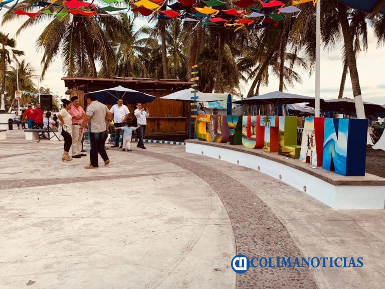 Dan prioridad a comerciantes locales para Semana Santa en Cuyutlán