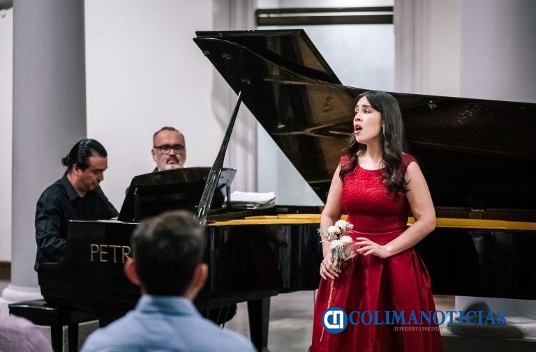 Deleitan al público estudiantes de la soprano Alejandrina Vázquez