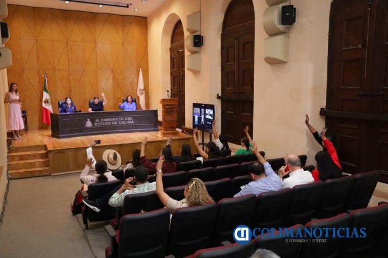 Diputados de Colima respaldan límite a jubilaciones y pensiones del sector público