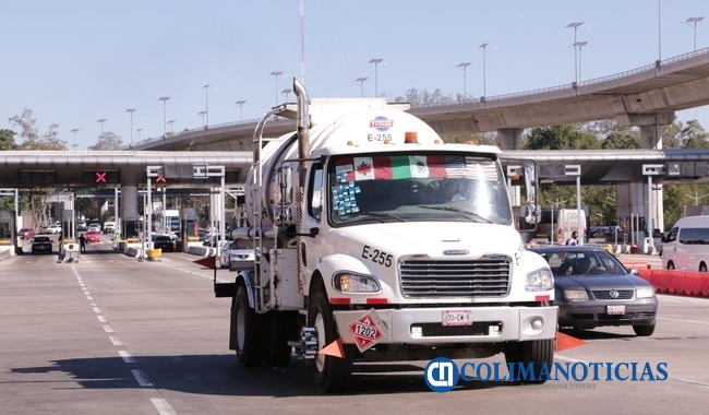 Establecen horarios al autotransporte federal de carga durante Semana Santa y Pascua