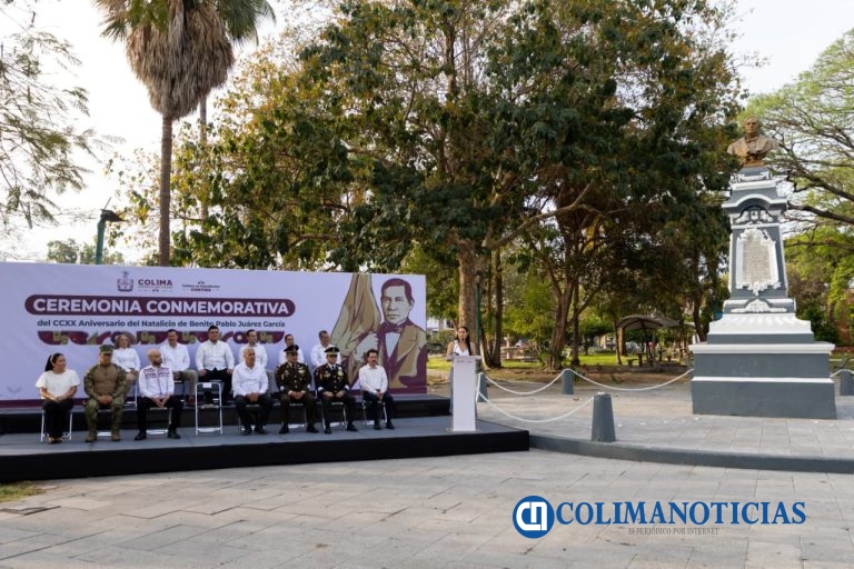 Gobernadora Indira Vizcaíno preside el 220 aniversario del natalicio de Benito Juárez