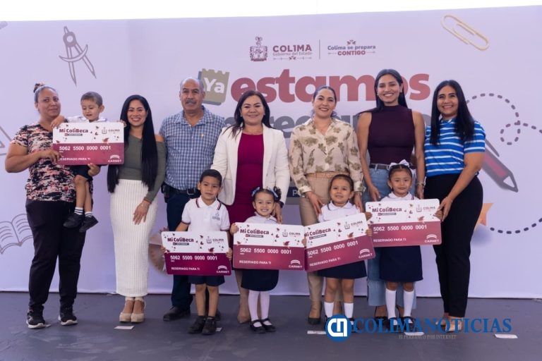 Gobernadora de Colima inicia entrega de Mi ColiBeca para Empezar a estudiantes de preescolar en Cuauhtémoc