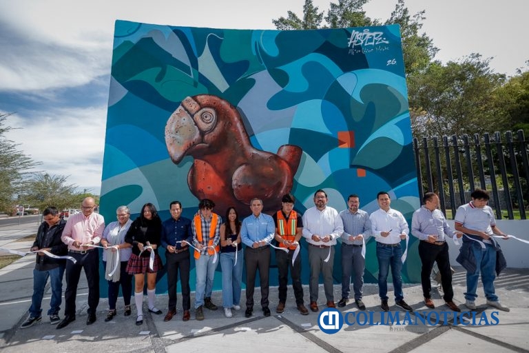Inauguran mural “Territorio loro”, en el acceso principal al campus Coquimatlán