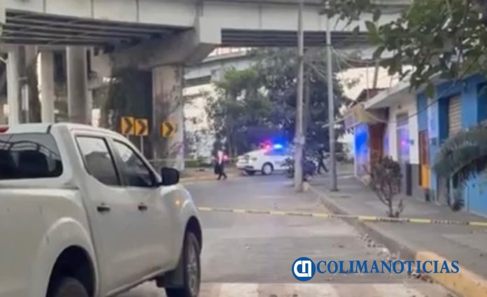 Muere motociclista al caer del puente vehicular del Barrio I del Valle de las Garzas