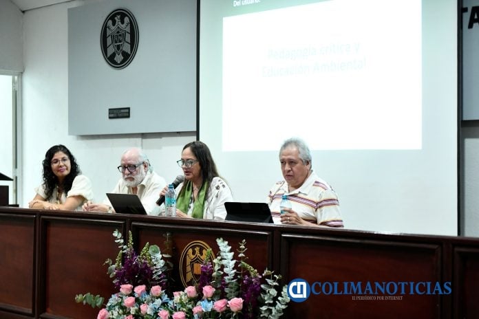 Panel sobre Pedagogía crítica de la educación ambiental_Abarca, Javier, moderadora y Armando