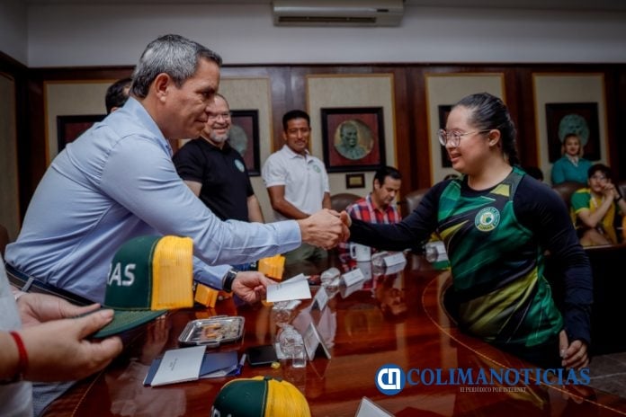 Reconoce UdeC logros de sus deportistas de alto rendimiento_b