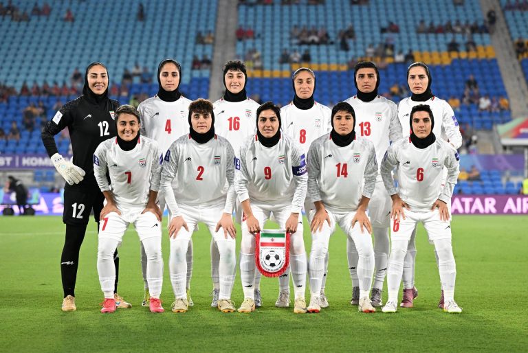 Donald Trump solicita asilo en Australia para selección femenil de Irán