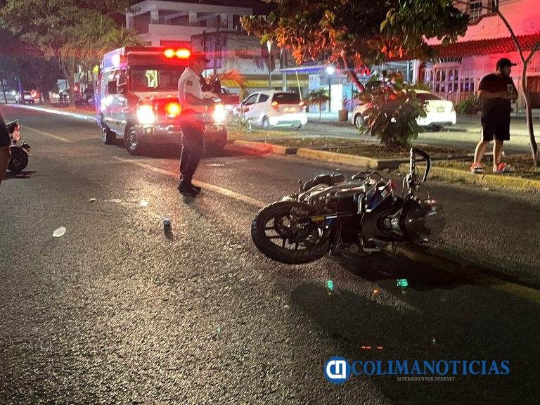 Un motociclista lesionado en la avenida Lázaro Cárdenas de Las Brisas