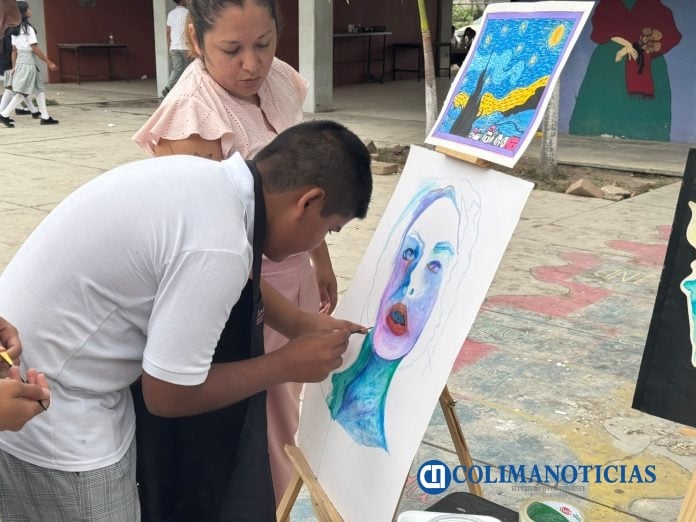 Arte y pintura disminuyen violencia en secundaria de Tecomán