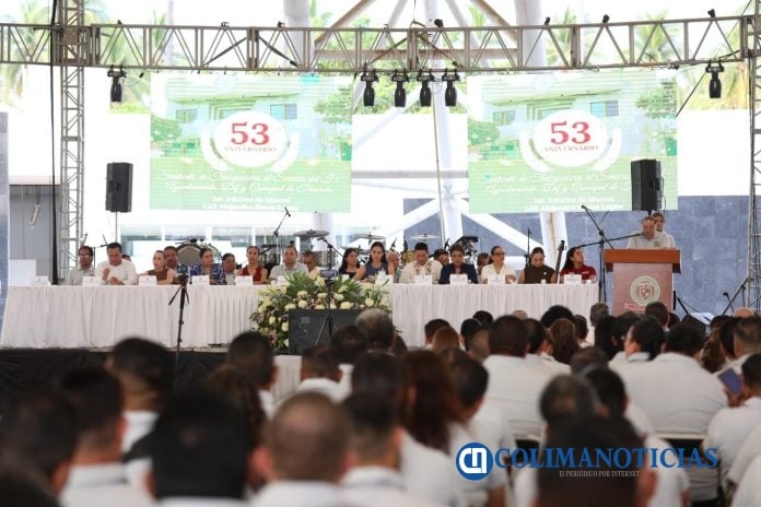 Entre reclamos y reconocimientos, sindicato de Tecomán fija postura en su aniversario 53 (4)