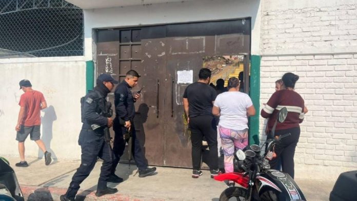 Evacúan a estudiantes de una secundaria en Tarímbaro, Michoacán, tras presunta amenaza de tiroteo