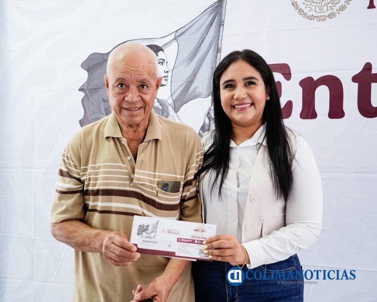 Más de 2 mil colimenses recibieron su tarjeta bancaria como derechohabientes de las pensiones Adulto Mayor y Mujeres Bienestar: Rosario Silva