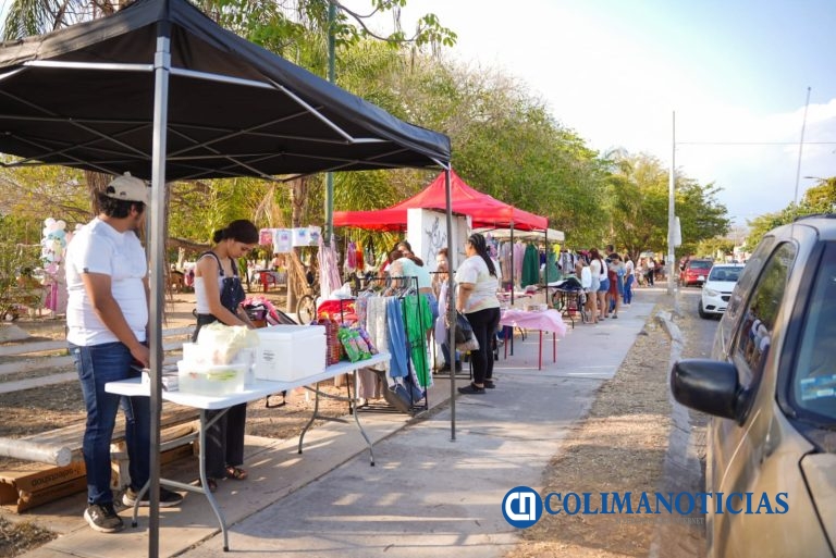 ‎Un éxito el Mercadito ‎de Mujeres, en la Villa