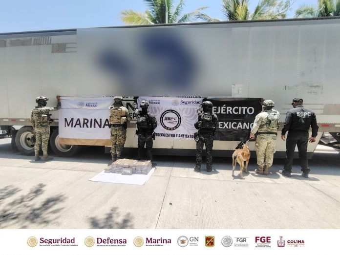 Mesa de Coordinación Estatal informa aseguramiento de más de 65 kilogramos de cocaína en Tecomán (4)