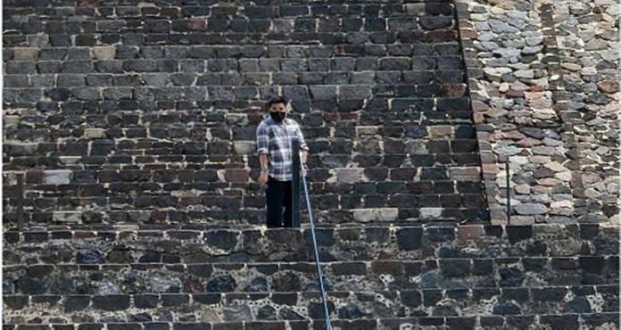 Muere turista canadiense y cuatro resultan heridos en tiroteo en la Zona Arqueológica de Teotihuacán