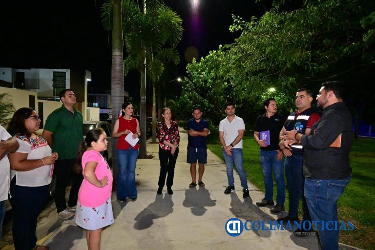 Riult Rivera enciende el 100% de luminarias en las colonias Punta Norte y San Ángel Residencial