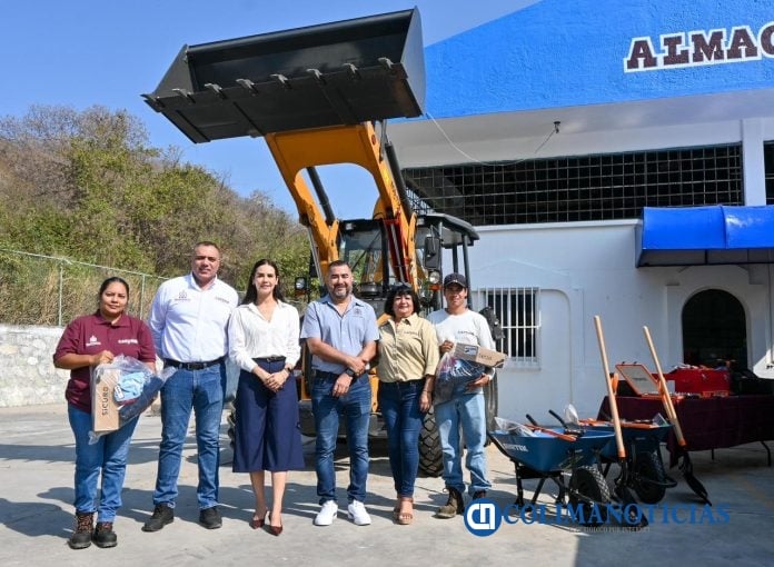 Rosi Bayardo refuerza el servicio de agua con más maquinaria y equipo (2)