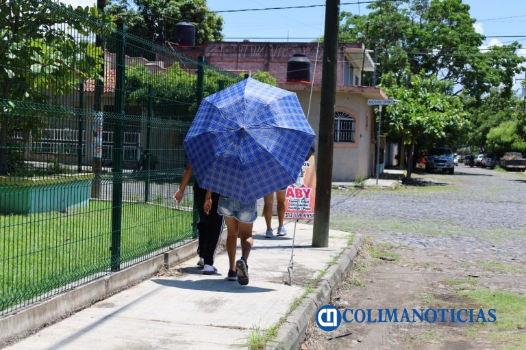 Salud Colima alerta sobre los riesgos por onda de calor y llama a prevenir sus afectaciones