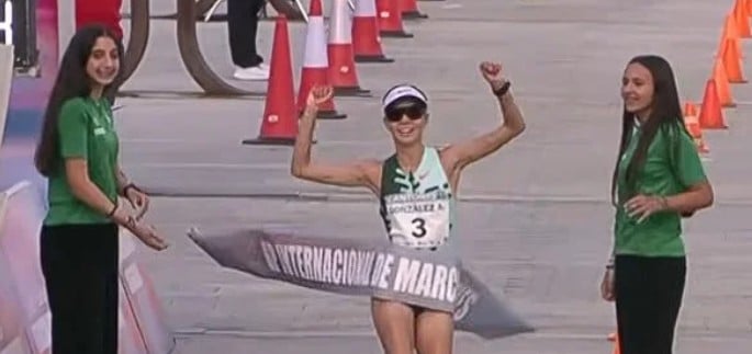 Alegna González se lleva la medalla de oro en el Gran Premio Internacional de Marcha Cantones