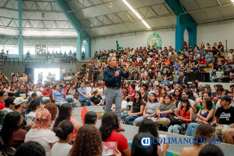 Continúan promoviendo la ColiBeca para el futuro, de inscripción en educación superior 