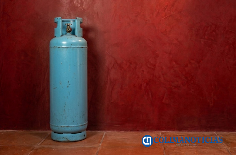 ¿Tú lo haces? Ante sismos, es recomendable sujetar los cilindros de gas a un muro