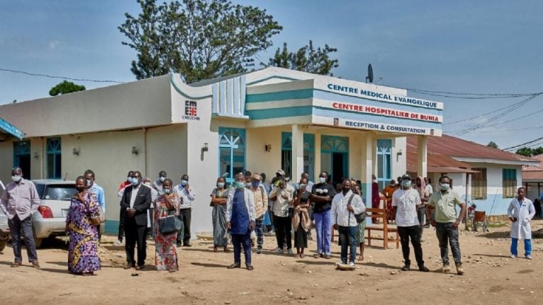 Crisis sanitaria en el Congo: reportan al menos 238 muertes sospechosas por ébola